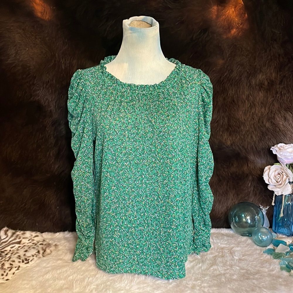 Max studio top S (4050) NWT